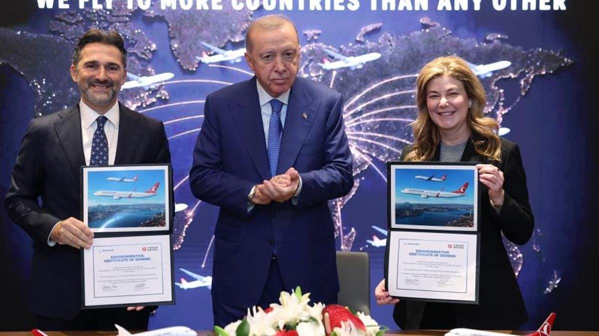 Turkish Airlines Boeing 737 MAX aircraft