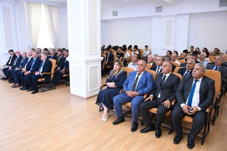 John Deere agricultural technologies presented at ADAU