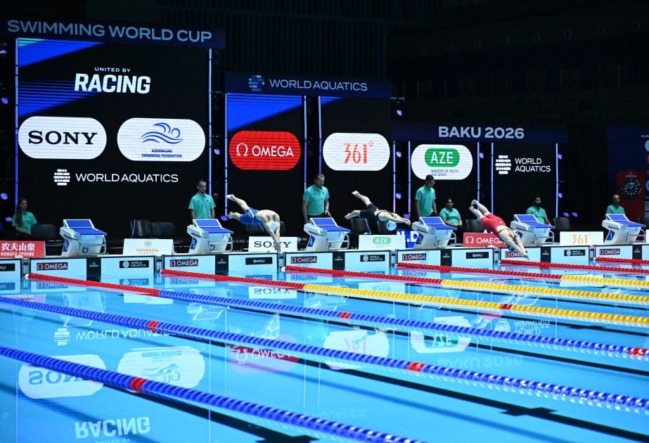 Бассейн Бакинского водного дворца во время Кубка мира по плаванию World Aquatics