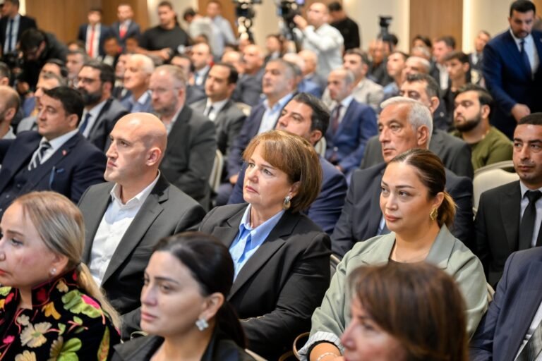 Панельная дискуссия на аграрном бизнес-фестивале в Агдаме