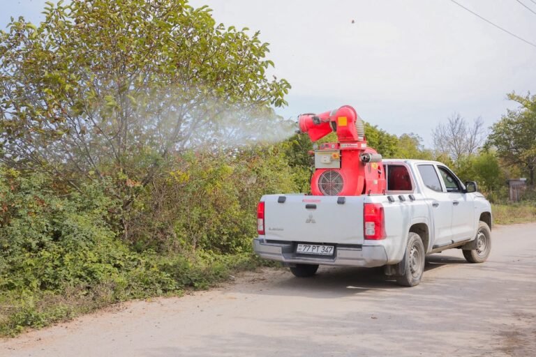 Field visit by the Agrarian Services Agency in Hasanriz village, Aghdara district