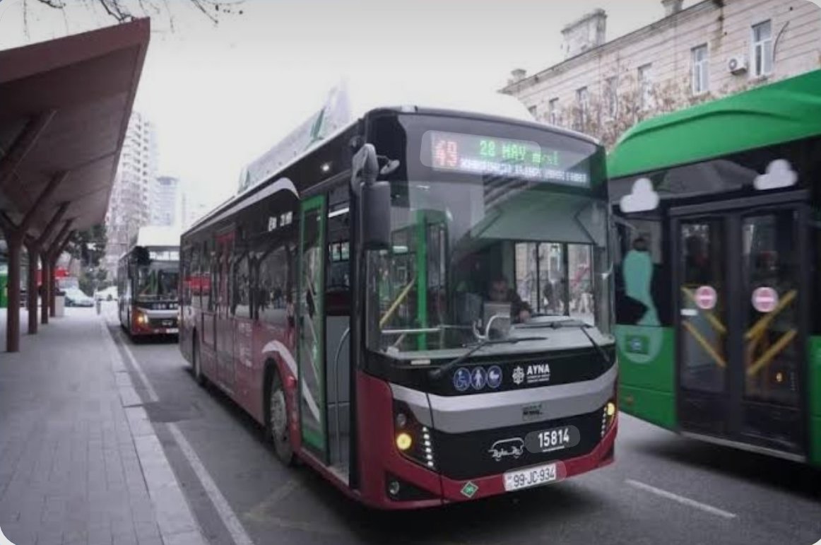 Bakıda avtobus marşrutunun dəyişdirilməsi ilə bağlı yol nişanı