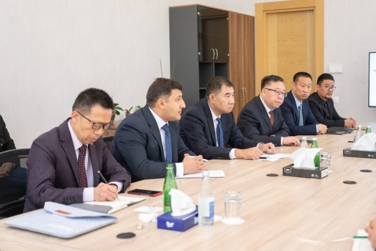 Azerbaijan's silk exports top $400,000 in January–September 2026