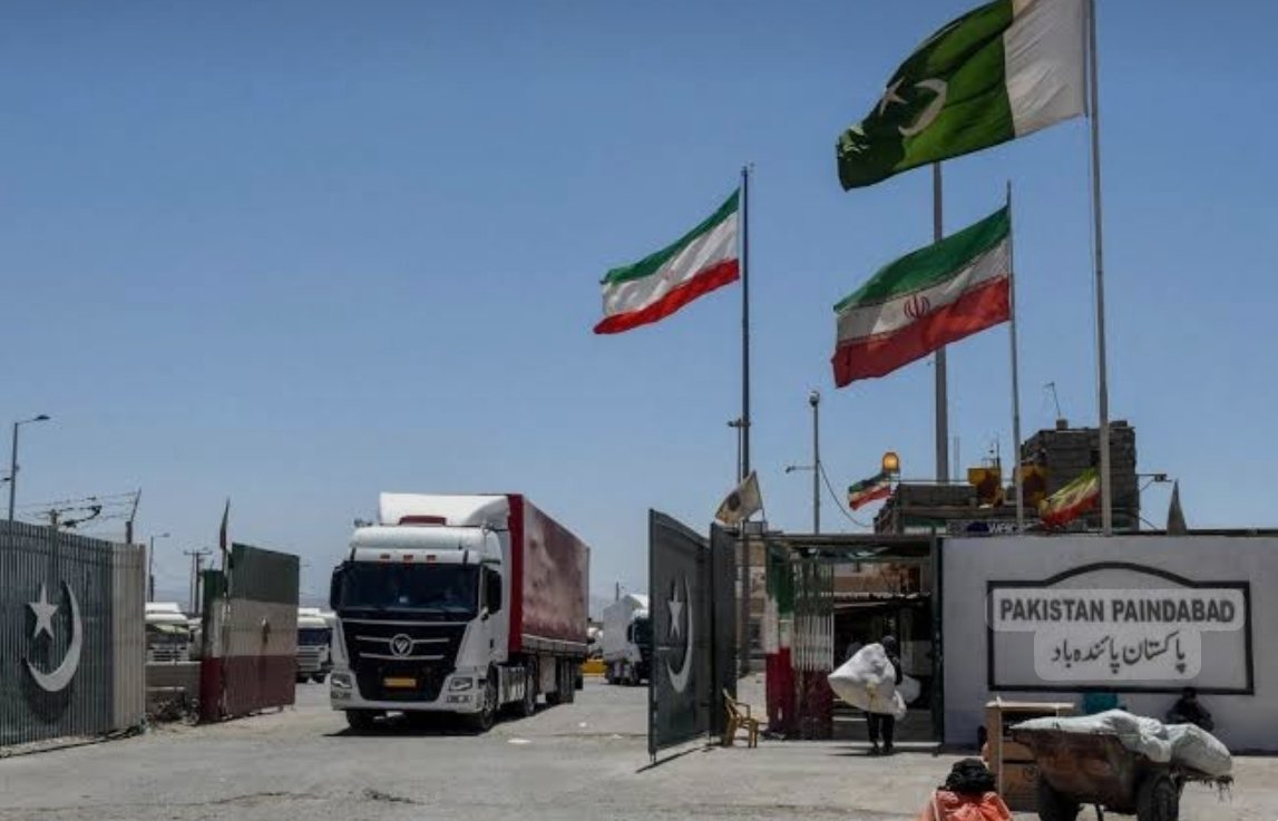 Pakistan reopens Ghabd-Rimdan border crossing with Iran after week-long trade halt