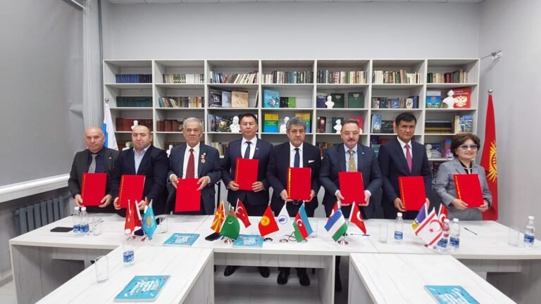 Aqil Ələsgər Qırğızıstanda “Ən yaxşı jurnalist” medalı ilə təltif olunub